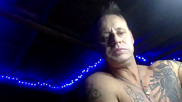 Snapshot of backdoorgalore4you chatting on September 2025 08:51:01 PM backdoorgalore4you online show from September 2025 08:51:01 PM