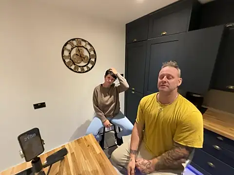 backdoorgalore4you online show from April 2026 08:59:01 PM