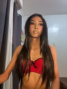 YourTiffanyX online show from July 2026 04:57:01 PM