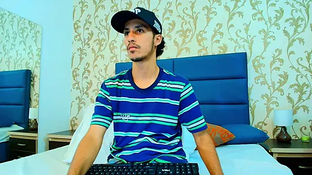 Marcus Jeron online show from November 2025 10:57:02 PM