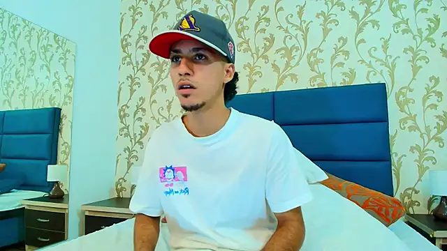 Marcus Jeron online show from November 2025 09:04:01 PM