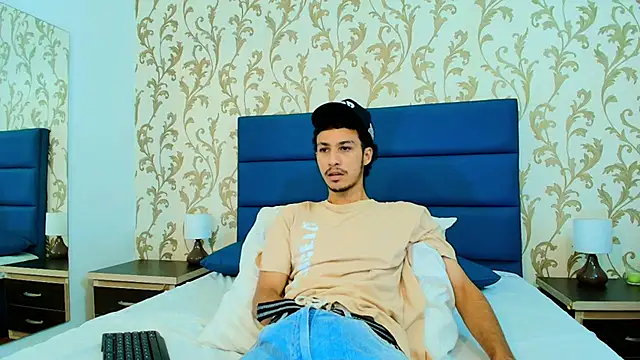 Marcus Jeron online show from November 2025 11:41:01 PM