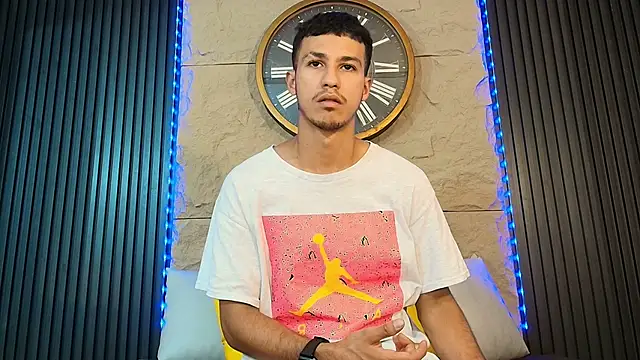 Marcus Jeron online show from May 2026 12:03:02 AM