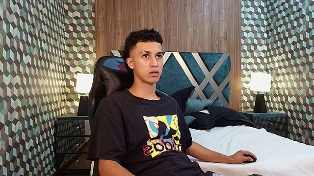 Marcus Jeron online show from December 2025 12:46:01 AM