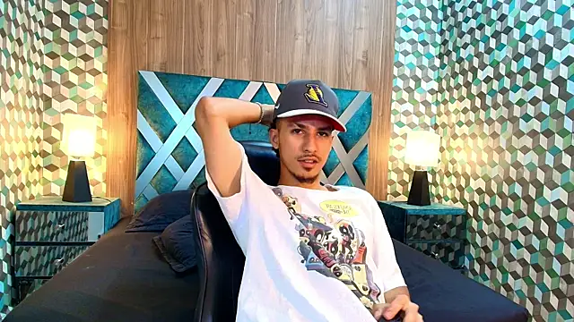 Marcus Jeron online show from December 2025 05:41:02 PM