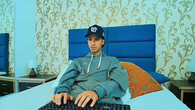 Marcus Jeron online show from October 2025 11:36:01 PM