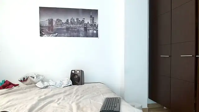 AntonyDAngelo25 online show from October 2025 07:24:02 PM