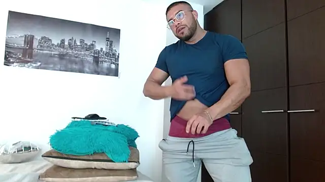 AntonyDAngelo25 online show from October 2025 09:26:02 PM