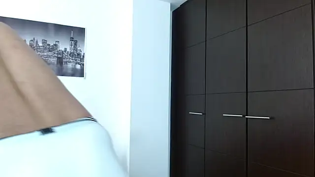 AntonyDAngelo25 online show from October 2025 01:44:02 PM