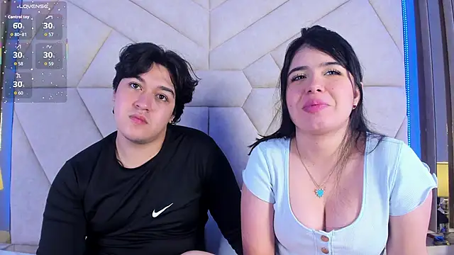 EmilyANDrew  online show from September 2025 04:46:01 AM