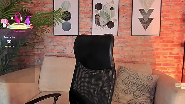 Camila Bustamante online show from April 2026 07:26:02 PM