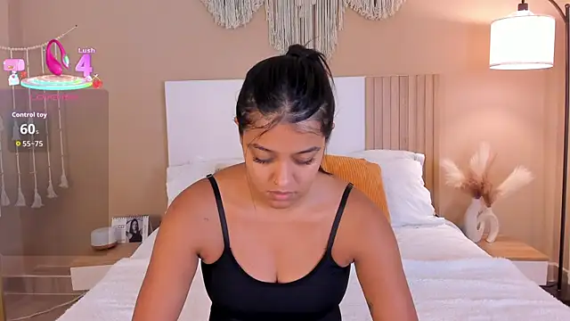 Camila Bustamante online show from April 2026 02:35:01 PM