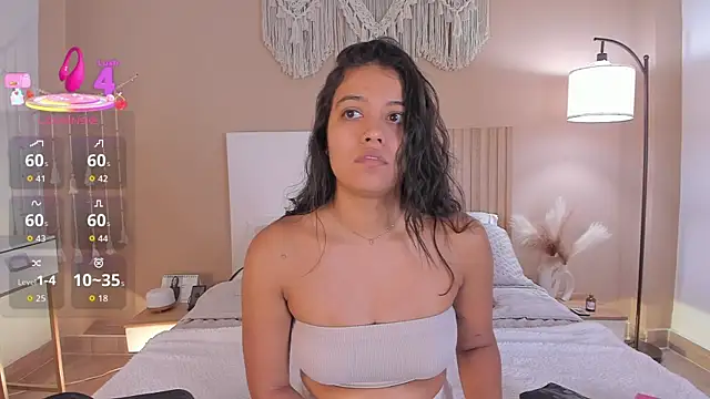Camila Bustamante online show from May 2026 01:39:02 PM