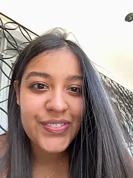 Snapshot of Camila_Bustamante chatting on October 2025 05:12:02 PM Camila Bustamante online show from October 2025 05:12:02 PM