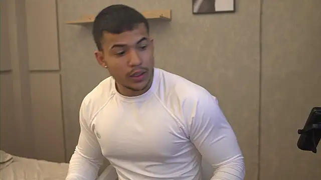 Thiago Valente online show from March 2026 03:56:02 PM