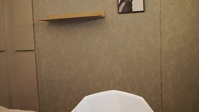 Thiago Valente online show from March 2026 02:11:01 PM