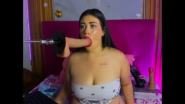 Snapshot of SamySwetty chatting on November 2025 04:01:01 AM SamySwetty online show from November 2025 04:01:01 AM