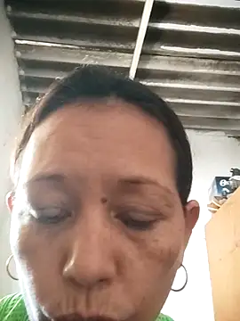 Snapshot of marinita13 chatting on September 2025 07:03:01 PM marinita13 online show from September 2025 07:03:01 PM