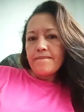 Snapshot of marinita13 chatting on September 2025 02:39:02 PM marinita13 online show from September 2025 02:39:02 PM