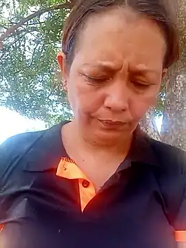 marinita13 online show from June 2026 04:35:02 PM