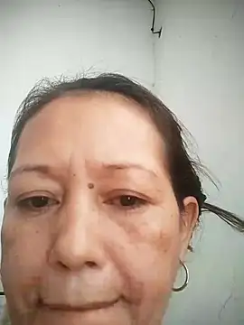 Snapshot of marinita13 chatting on September 2025 03:23:01 PM marinita13 online show from September 2025 03:23:01 PM