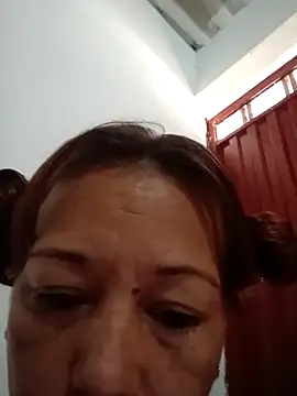 marinita13 online show from March 2026 01:16:02 PM