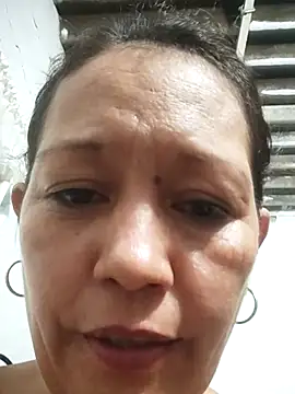 Snapshot of marinita13 chatting on September 2025 03:40:02 AM marinita13 online show from September 2025 03:40:02 AM