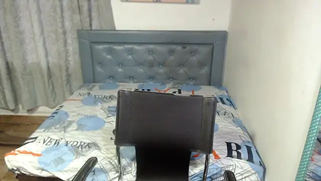 sarah aguilar online show from January 2026 06:44:02 PM