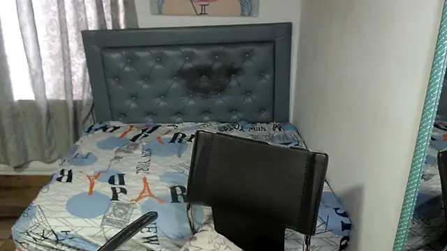 sarah aguilar online show from April 2026 04:14:01 PM
