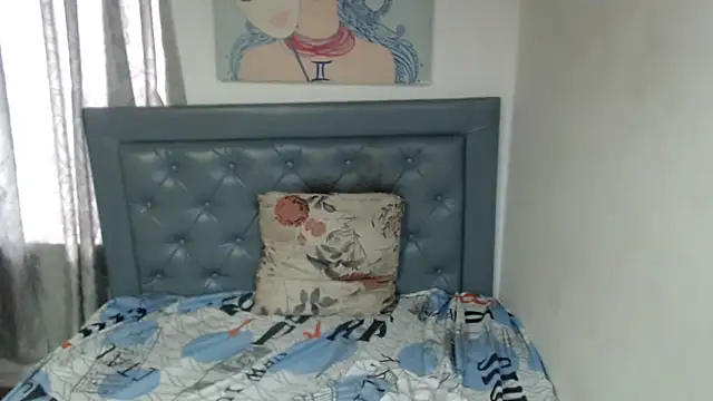 sarah aguilar online show from April 2026 09:39:33 PM