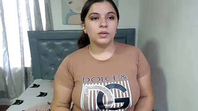 sarah aguilar online show from March 2026 06:23:02 PM