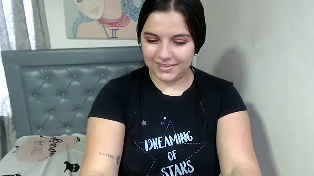 sarah aguilar online show from February 2026 06:07:01 PM