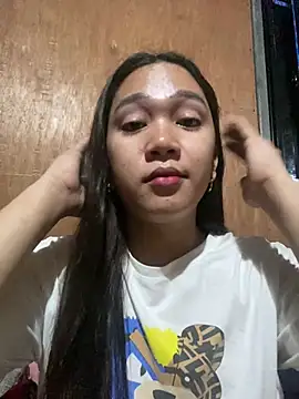 slut clio online show from February 2026 12:07:01 PM