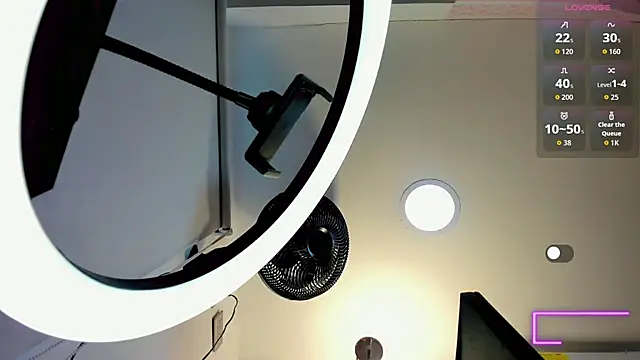 samantamilk6 online show from October 2025 11:31:02 AM