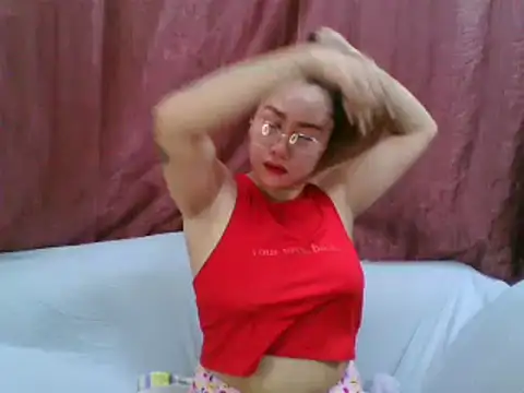 WildPussy4uxx online show from October 2025 05:19:01 AM