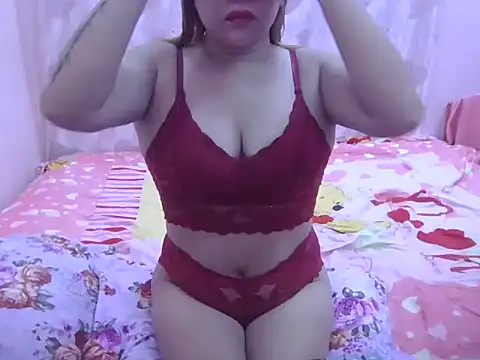 Snapshot of WildPussy4uxx chatting on June 2026 11:05:01 AM WildPussy4uxx online show from June 2026 11:05:01 AM