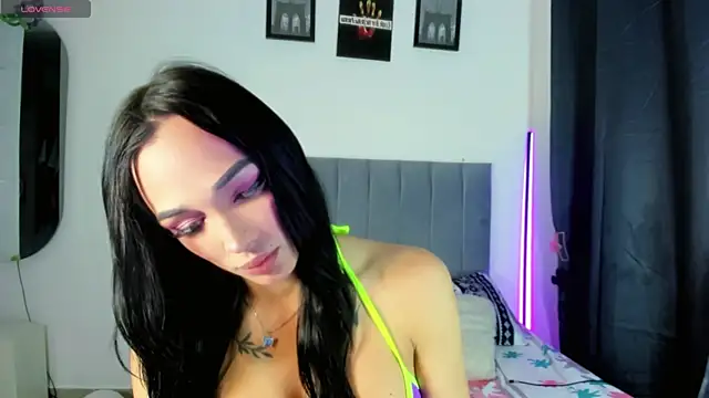 crisbunny x online show from February 2026 03:15:02 AM