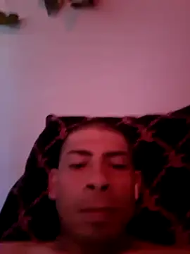 UsaGuy76 online show from April 2026 08:55:02 PM