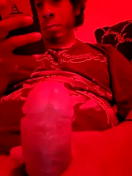 UsaGuy76 online show from April 2026 04:49:01 AM