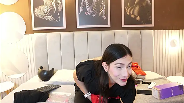 Ariaa Isabell online show from January 2026 12:42:02 PM