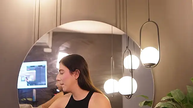 Ariaa Isabell online show from April 2026 06:35:02 PM