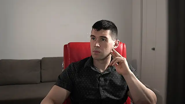 Sand0w online show from April 2026 05:52:01 PM