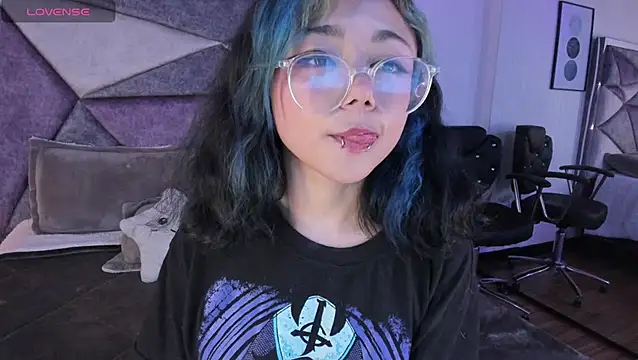 TerumiKitty online show from September 2025 11:04:02 PM