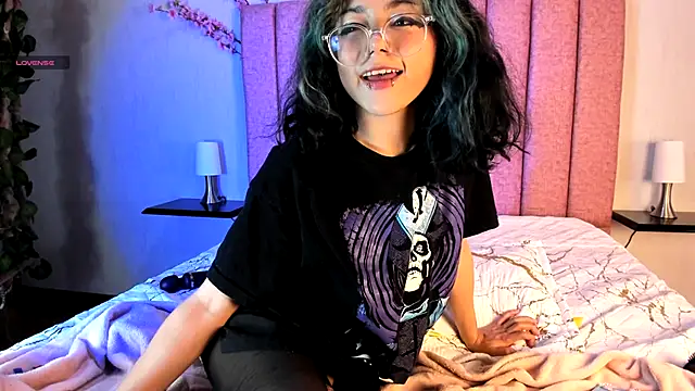 TerumiKitty online show from October 2025 09:23:02 PM