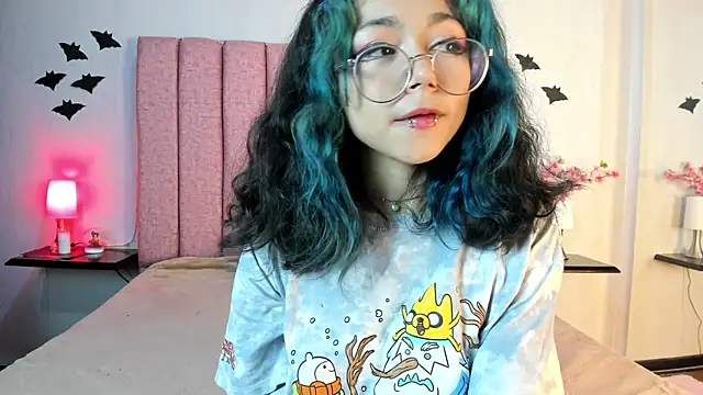 TerumiKitty online show from November 2025 08:35:02 PM