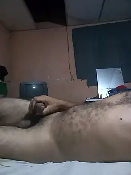 NAUFRAGO 17CM online show from January 2026 12:39:02 AM