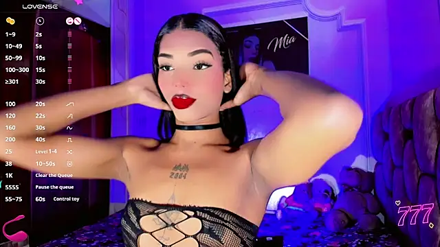 LADY-HOT-SEXY- online show from June 2026 09:25:01 PM