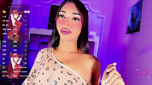 Snapshot of LADY-HOT-SEXY- chatting on June 2026 11:09:01 PM LADY-HOT-SEXY- online show from June 2026 11:09:01 PM