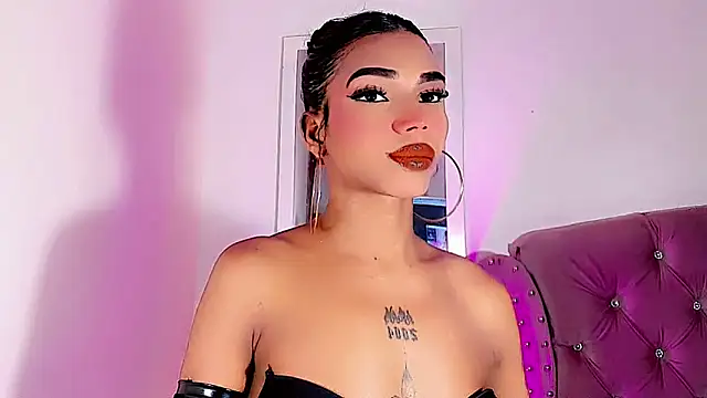 Snapshot of LADY-HOT-SEXY- chatting on May 2026 04:31:01 AM LADY-HOT-SEXY- online show from May 2026 04:31:01 AM