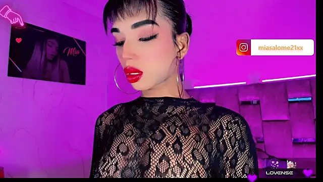 LADY-HOT-SEXY- online show from January 2026 01:32:02 AM